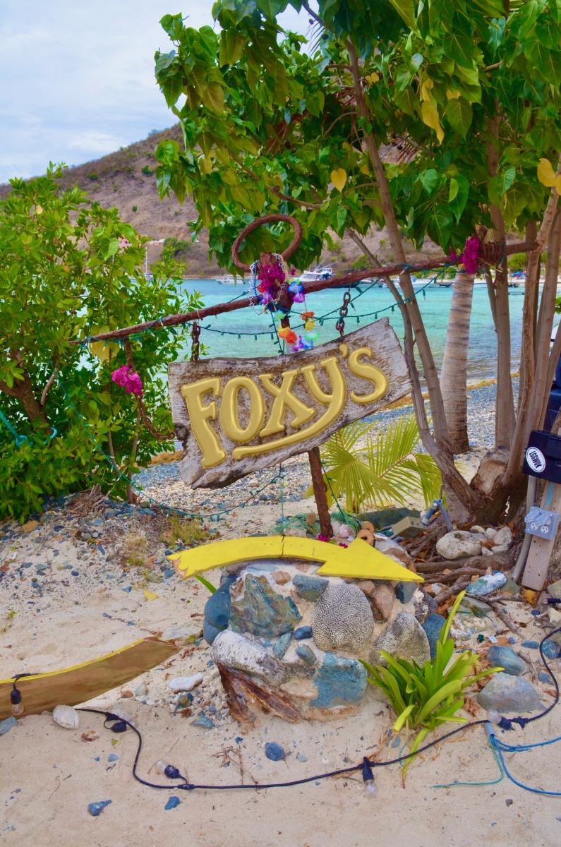Foxy's sign